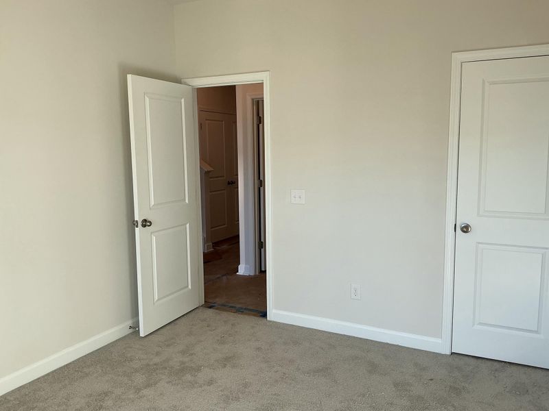 Spacious, unfurnished interior of a new home in Hammock Walk at Nexton, Summerville (Image 26).