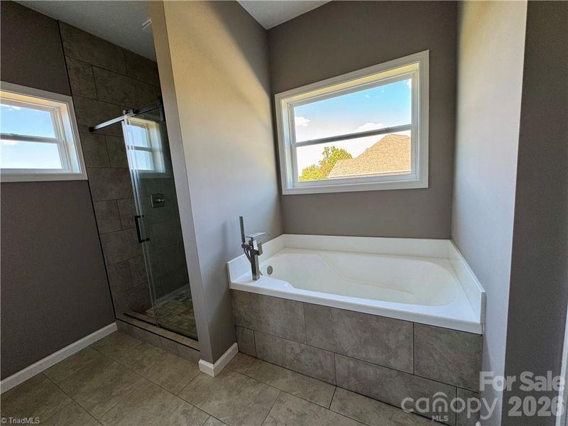 Image 21 of a home in .