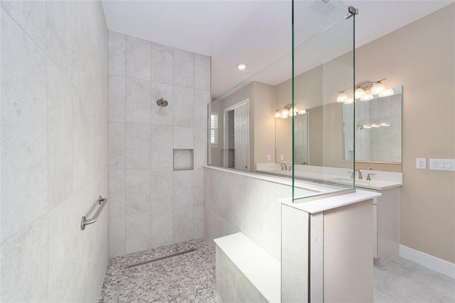 Furnished interior view inside a new home in , Ocala (Image 15).