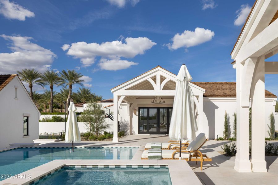 Guest quarters overlooking pool & spa Guest quarters overlooking pool & spa
