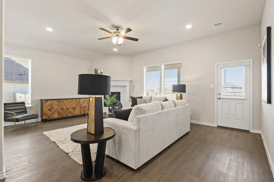 Furnished interior view inside a new home in Rocky Creek Crossing, Fort Worth (Image 27).