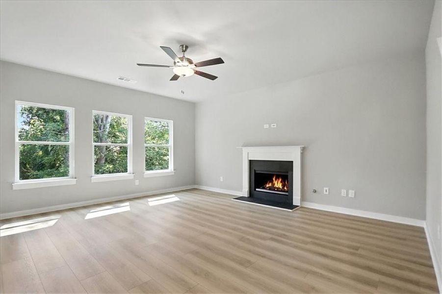 Spacious, unfurnished interior of a new home in Traditions of Braselton, Jefferson (Image 33).