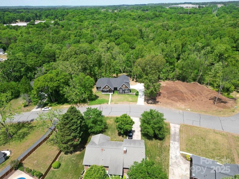 Image 23 of a home in .