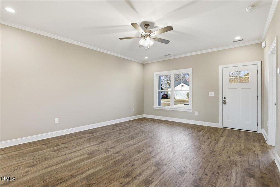 23-604 S Vance St-23