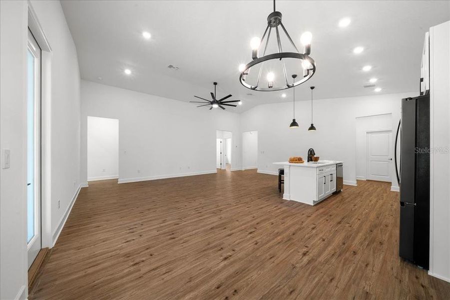 Spacious, unfurnished interior of a new home in , Weeki Wachee (Image 55). Spacious, unfurnished interior of a new home in , Weeki Wachee (Image 55).