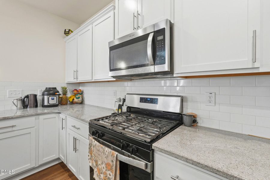 321_Parker_Station_Avenue_021 321_Parker_Station_Avenue_021