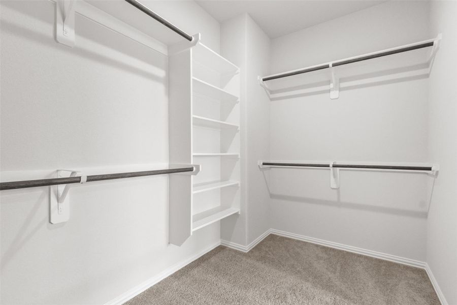 Spacious, unfurnished interior of a new home in Park at Eldridge, Sugar Land (Image 32). Spacious, unfurnished interior of a new home in Park at Eldridge, Sugar Land (Image 32).