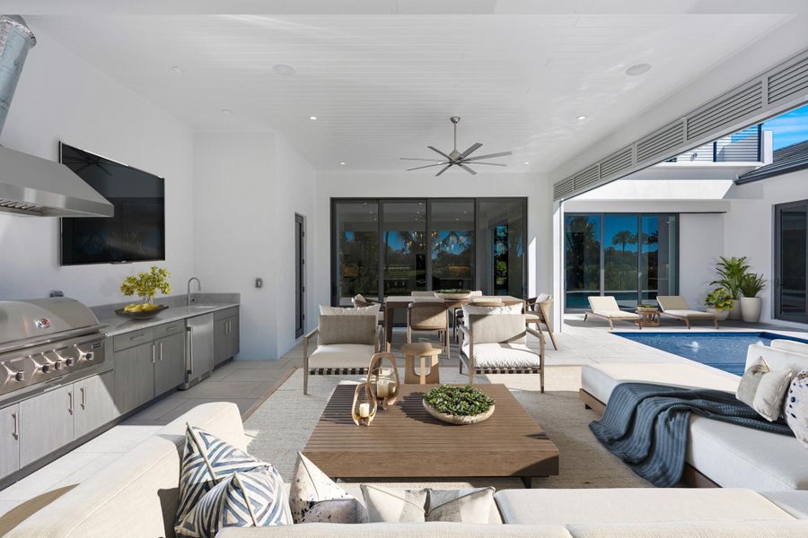 Staged Out Door Living