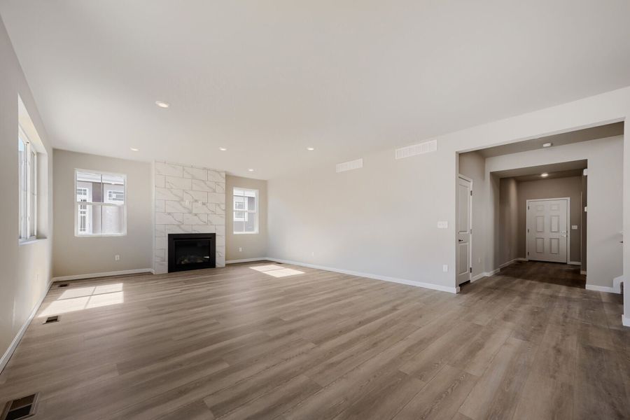 New Home in Berthoud, CO.  - Slide 9
