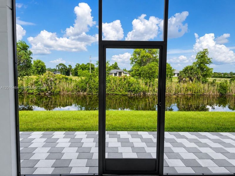 Exterior details and patio area of a home in , Cape Coral (Image 2). Exterior details and patio area of a home in , Cape Coral (Image 2).