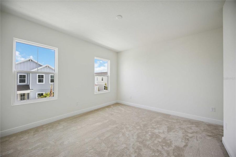 Spacious, unfurnished interior of a new home in Bungalow Walk at Lakewood Ranch, Lakewood Ranch (Image 23).