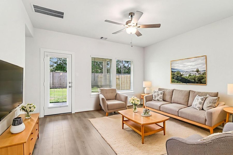 Photo is not of the actual home, but is an inspirational photo of builder’s model home and may depict options, furnishings, and/or decorator features that are not included Photo is not of the actual home, but is an inspirational photo of builder’s model home and may depict options, furnishings, and/or decorator features that are not included