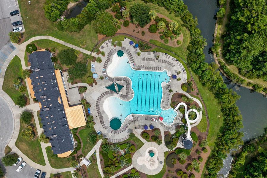 Image 40 of a home in .