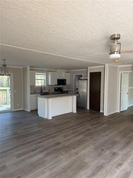 Image 14 of a home in . Image 14 of a home in .