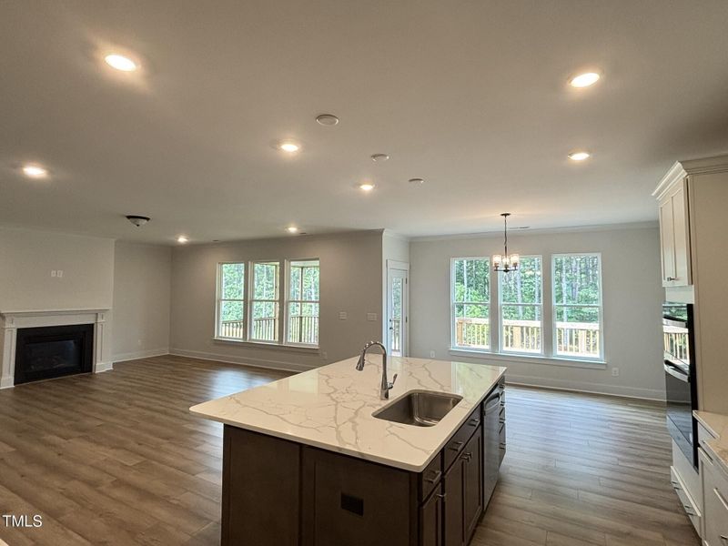 Kitchen/Breakfast Room/Family Room Kitchen/Breakfast Room/Family Room