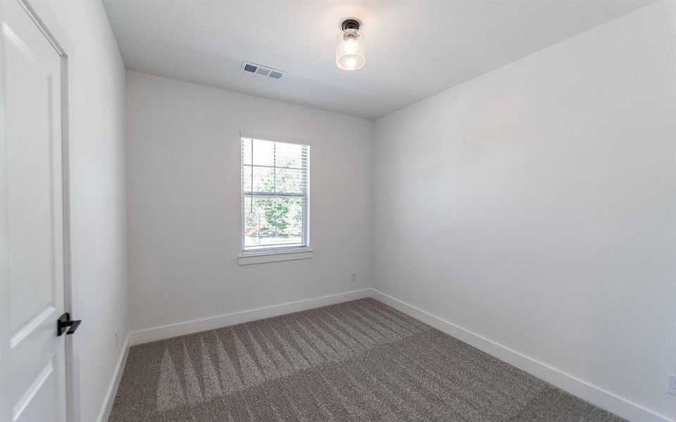 Spacious, unfurnished interior of a new home in Solterra, Mesquite (Image 24). Spacious, unfurnished interior of a new home in Solterra, Mesquite (Image 24).