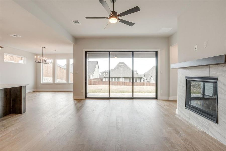 Spacious, unfurnished interior of a new home in Talon Hills, Fort Worth (Image 20).