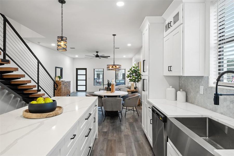 Furnished interior view inside a new home in , Pinellas Park (Image 9). Furnished interior view inside a new home in , Pinellas Park (Image 9).