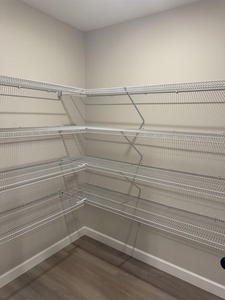 Spacious, unfurnished interior of a new home in Ballentine Ridge, Lyman (Image 18).