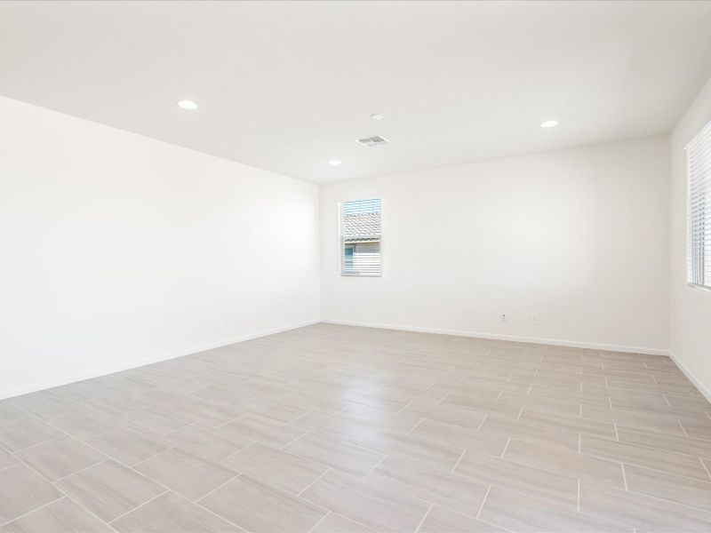 Welcome to the 2340 floorplan.