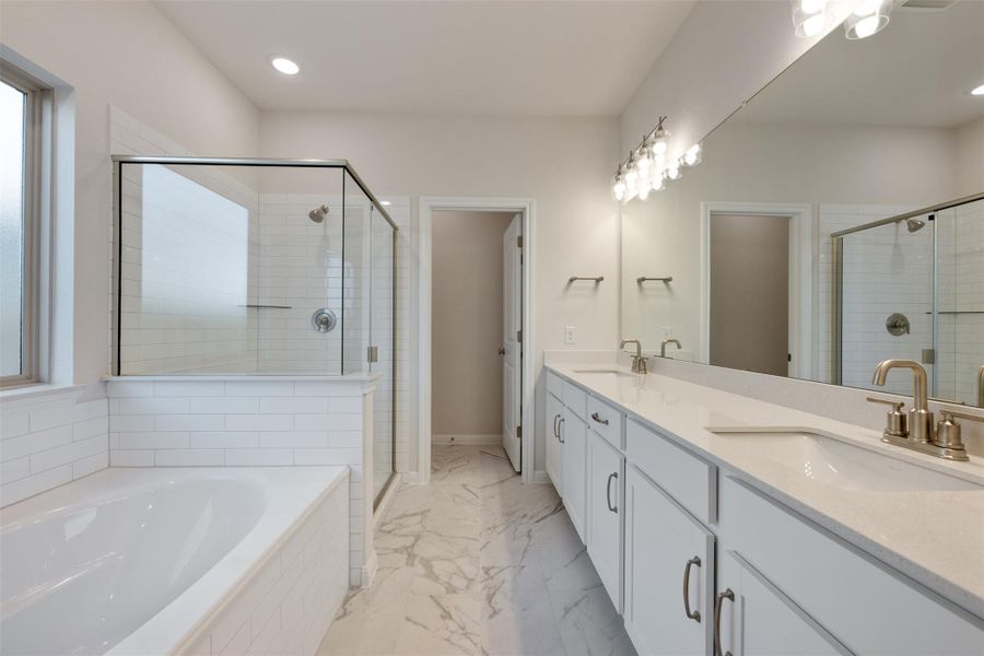 Representative images and renderings are for illustrative purposes. Actual structural options and design finishes of home may vary.