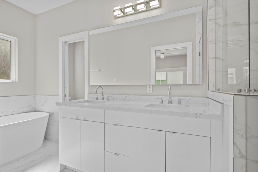 Furnished interior view inside a new home in , Houston (Image 14). Furnished interior view inside a new home in , Houston (Image 14).