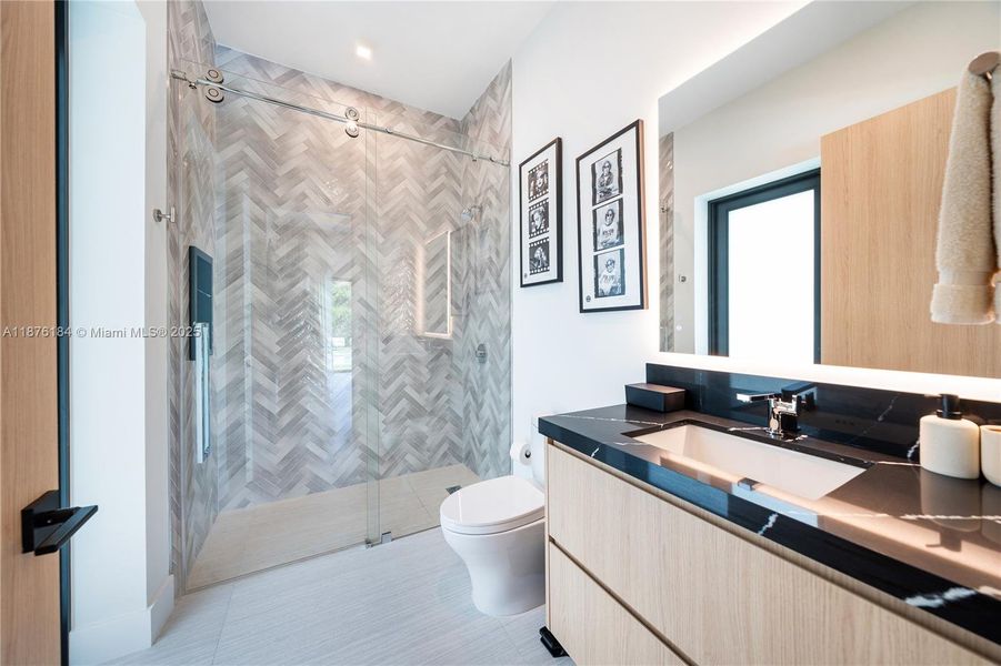 Furnished interior view inside a new home in , Pinecrest (Image 45). Furnished interior view inside a new home in , Pinecrest (Image 45).