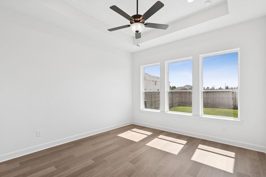Spacious, unfurnished interior of a new home in Colton 45' Homesites, Todd Mission (Image 20). Spacious, unfurnished interior of a new home in Colton 45' Homesites, Todd Mission (Image 20).