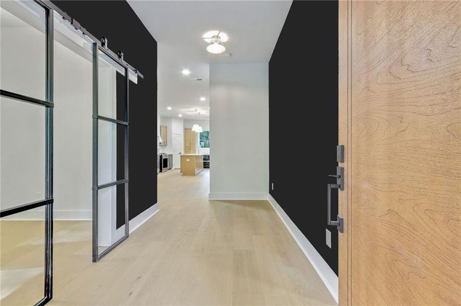 Spacious, unfurnished interior of a new home in , Marietta (Image 22).