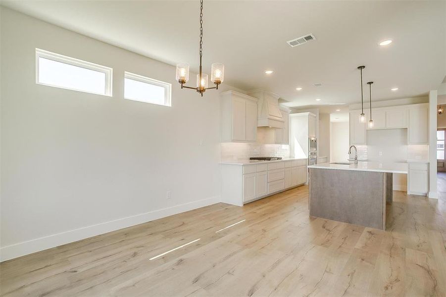 Spacious, unfurnished interior of a new home in Sweetgrass, Haslet (Image 29). Spacious, unfurnished interior of a new home in Sweetgrass, Haslet (Image 29).