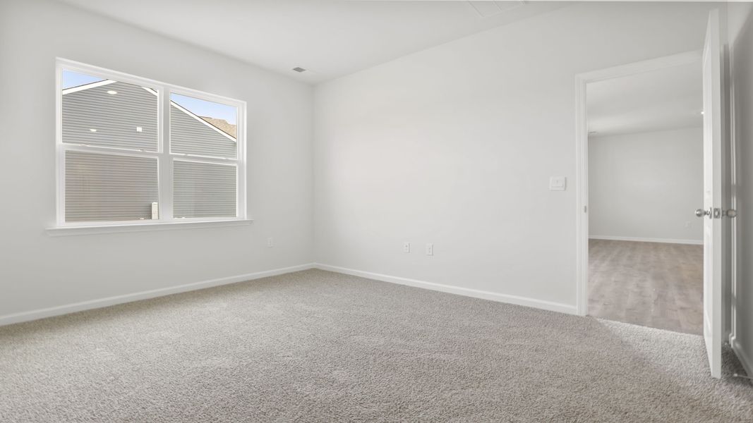 Spacious, unfurnished interior of a new home in Pine Lake Estates, Anderson (Image 26).