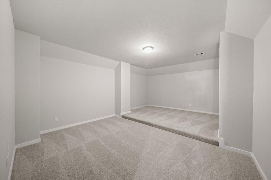 Spacious, unfurnished interior of a new home in Beacon Hill, Waller (Image 20).
