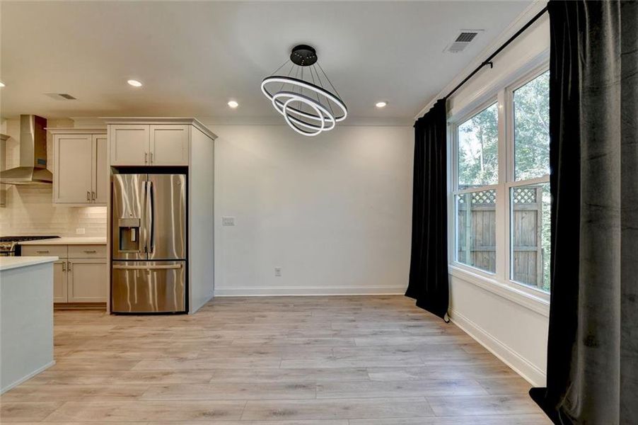Spacious, unfurnished interior of a new home in , Duluth (Image 14).