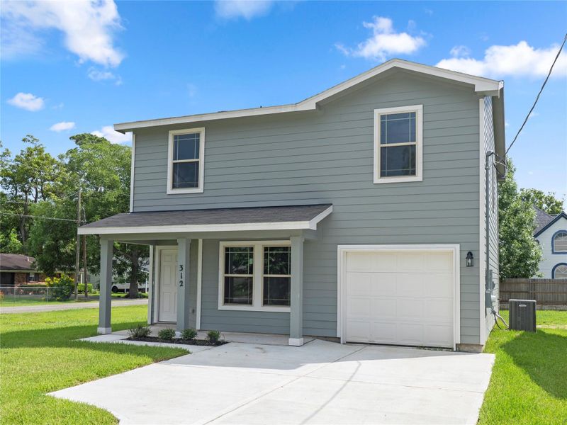 Charming corner-lot home with great curb appeal and spacious surroundings. Charming corner-lot home with great curb appeal and spacious surroundings.