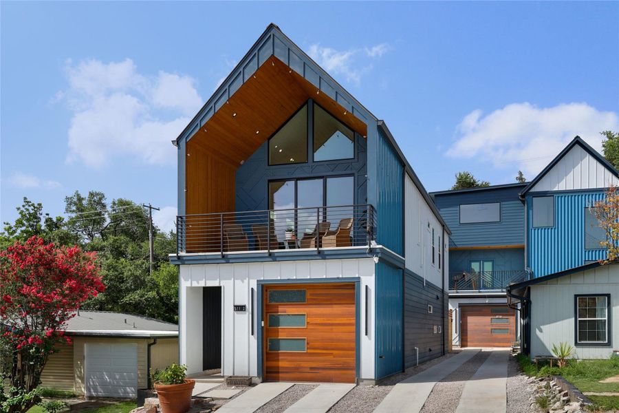 Welcome Home! This Scandinavian Modern residence offers a fresh perspective on Austin living. One car garage and driveway parking for two. Welcome Home! This Scandinavian Modern residence offers a fresh perspective on Austin living. One car garage and driveway parking for two.