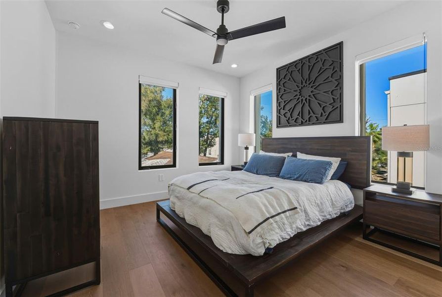Furnished interior view inside a new home in , Tampa (Image 19).
