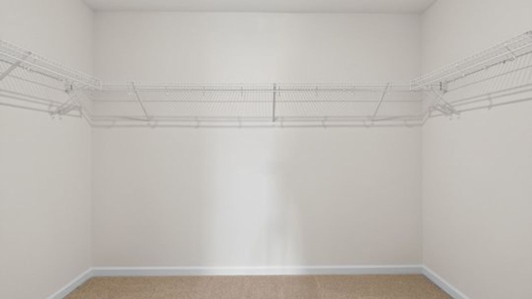 Spacious, unfurnished interior of a new home in Shahbain Reserve, Raeford (Image 16).