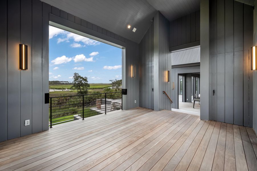 Spacious, unfurnished interior of a new home in , Charleston (Image 23). Spacious, unfurnished interior of a new home in , Charleston (Image 23).