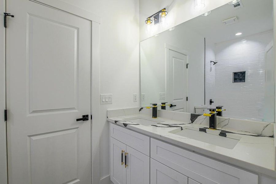 Furnished interior view inside a new home in , Atlanta (Image 6).