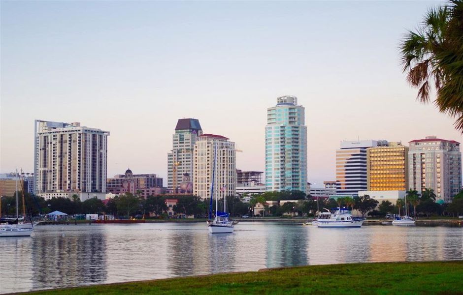 Image 45 of a home in Castille Urbana.