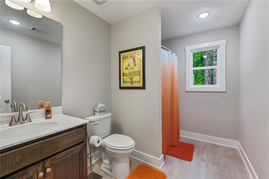 Furnished interior view inside a new home in , Villa Rica (Image 18).
