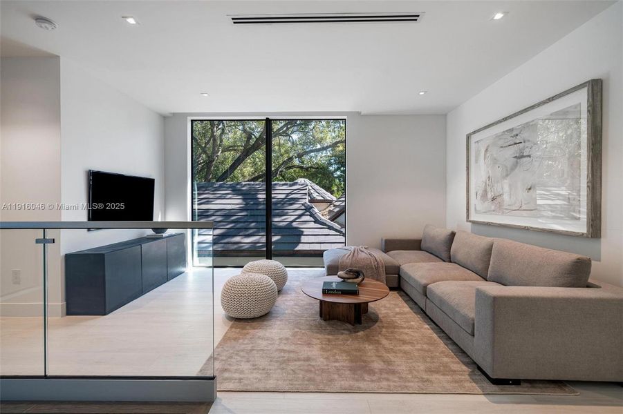 Furnished interior view inside a new home in , Miami (Image 46). Furnished interior view inside a new home in , Miami (Image 46).