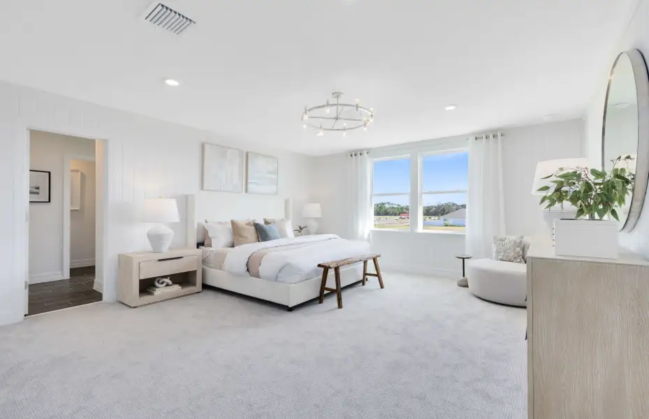 Representative furnished interior of a home built from the Oakhurst by Pulte Homes in Stonehill, Howey-in-the-Hills (Image 9).