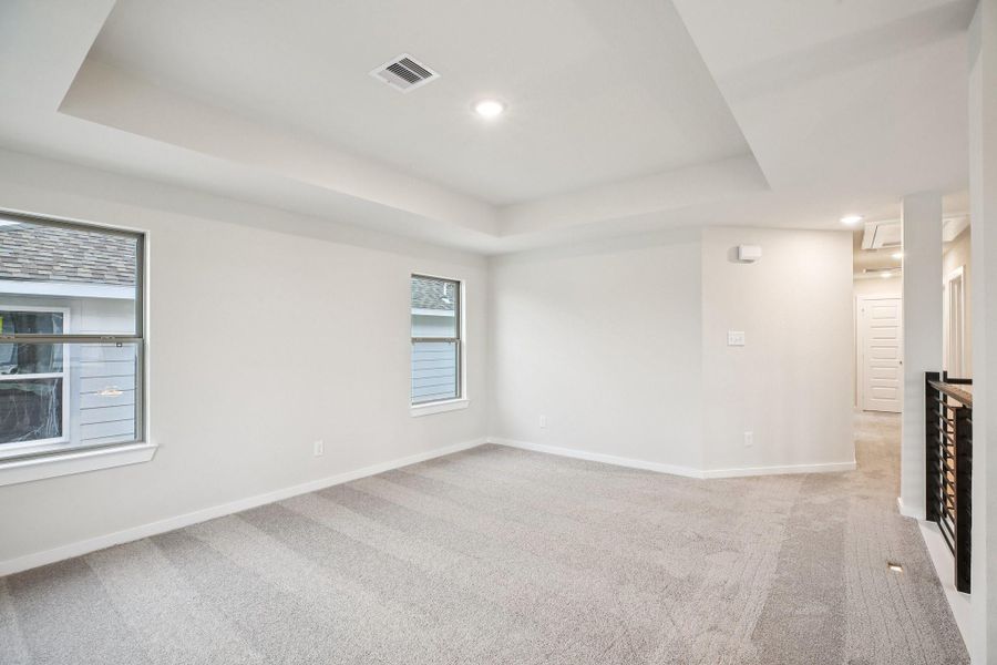 Spacious, unfurnished interior of a new home in Bluebonnet Village, Bellville (Image 27).