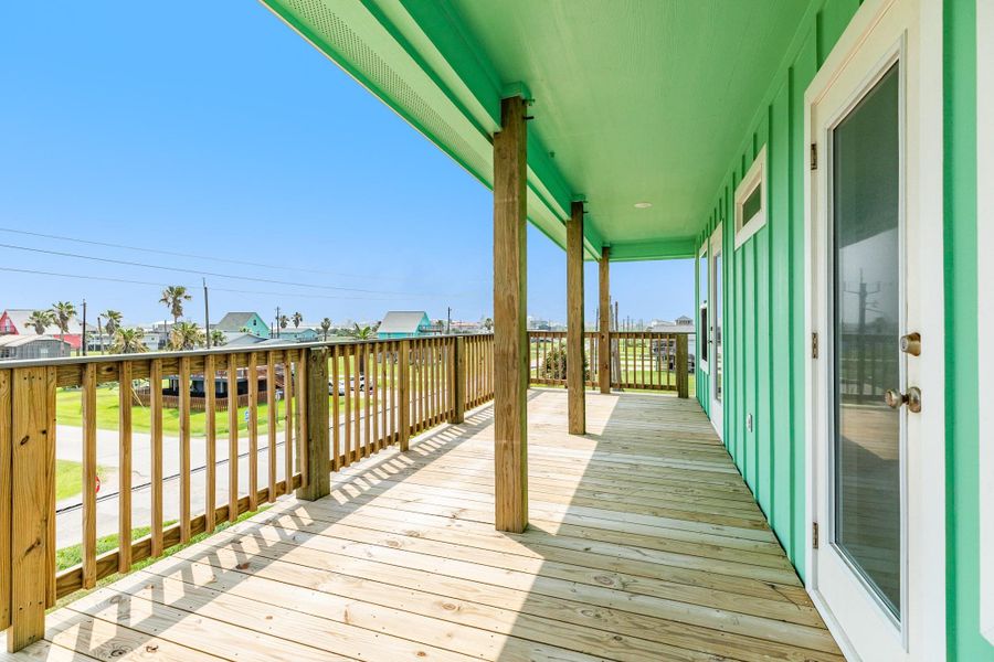 Exterior details and patio area of a home in , Surfside Beach (Image 3).