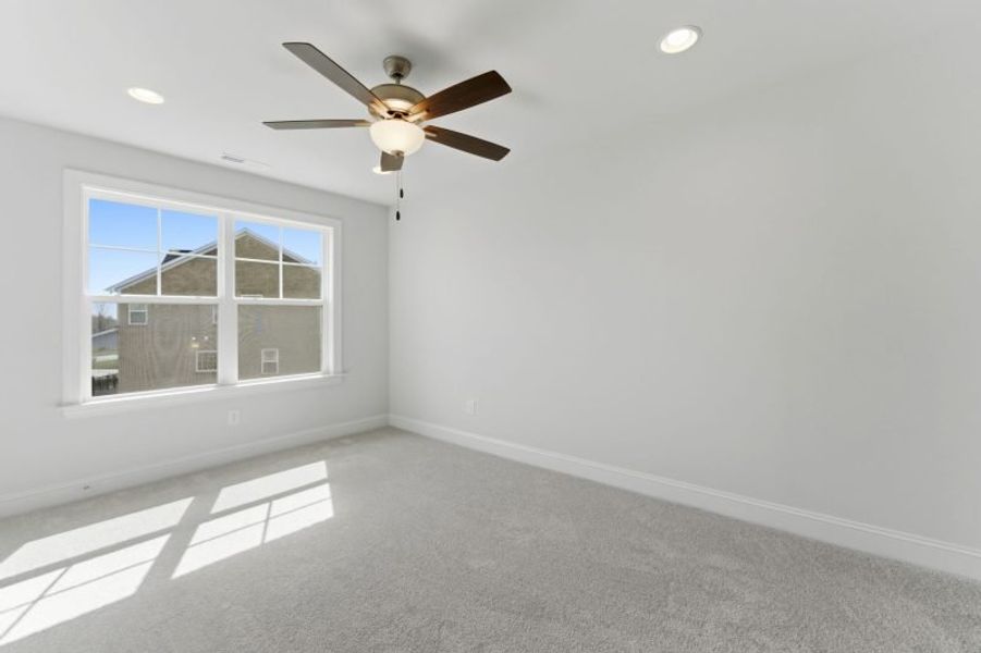 Representative unfurnished interior of a home built from the Fairfield Lux by Keystone Homes NC in Weybridge, Burlington (Image 102).