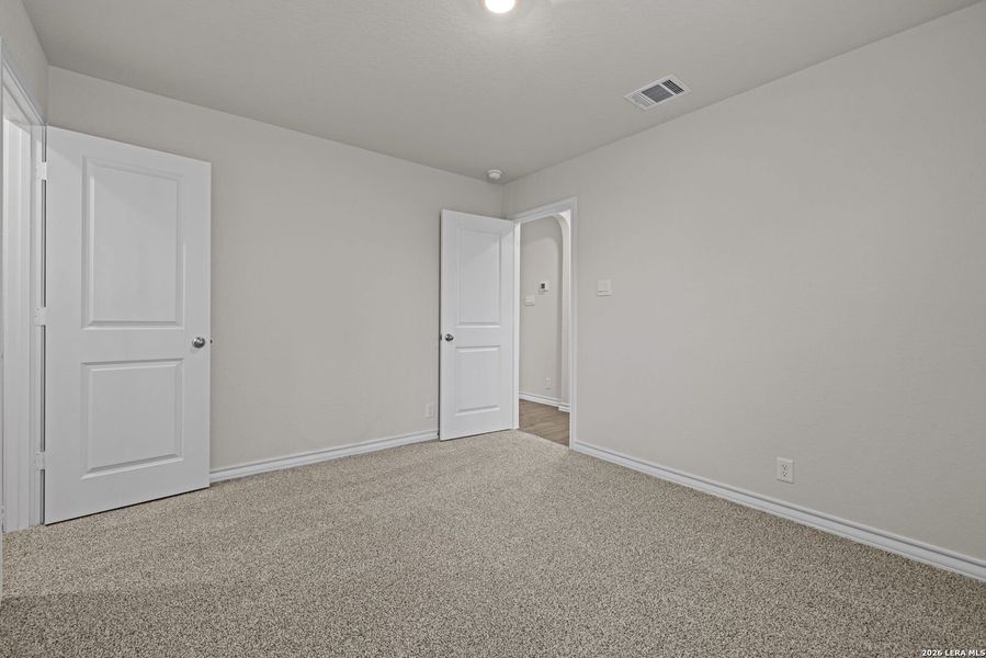 Spacious, unfurnished interior of a new home in Redbird Ranch, San Antonio (Image 14).