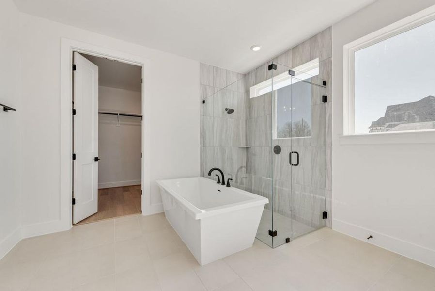 Representative furnished interior of a home built from the Grand Reserve by Grand Homes in Heath Golf & Yacht Club, Heath (Image 8).