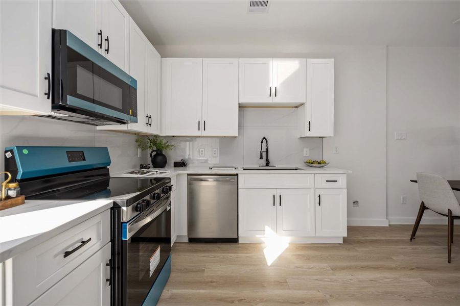 IMAGE NOT OF PROPERTY. PROPERTY WILL LOOK SIMILAR IMAGE NOT OF PROPERTY. PROPERTY WILL LOOK SIMILAR