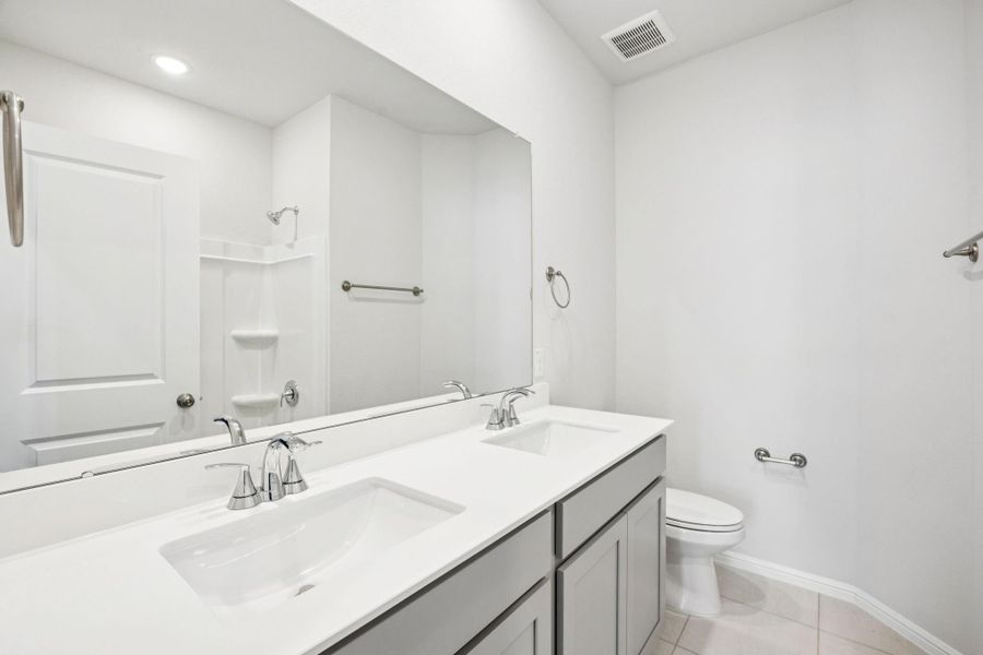 Furnished interior view inside a new home in Saint Tropez, Huffman (Image 14). Furnished interior view inside a new home in Saint Tropez, Huffman (Image 14).